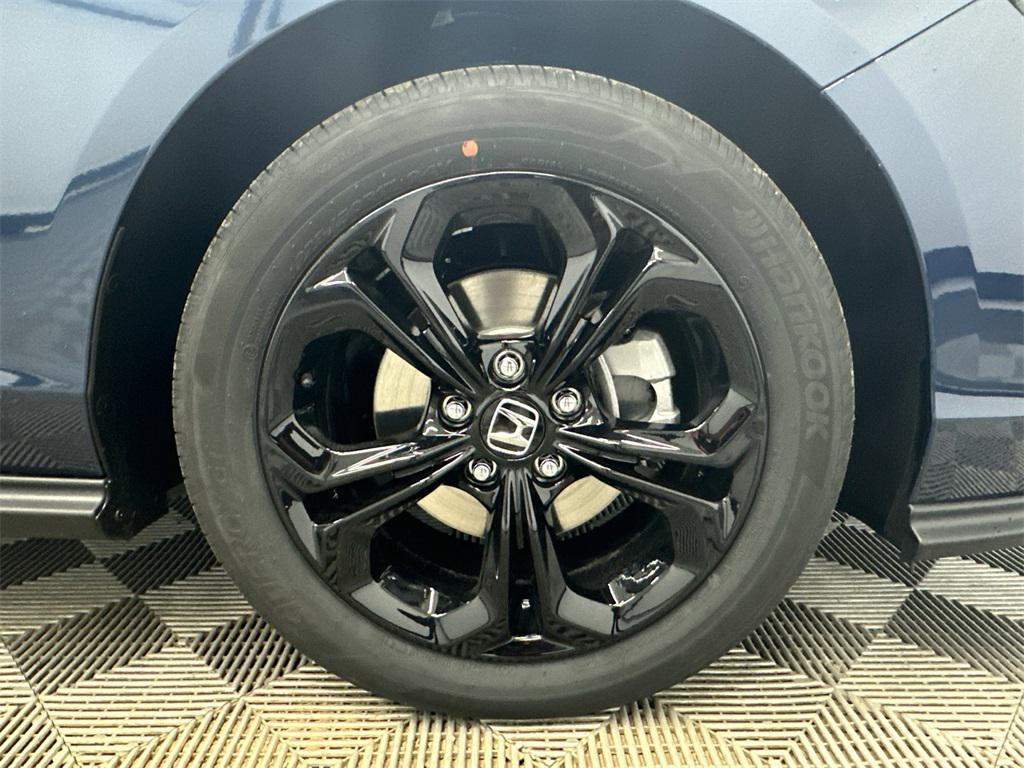 new 2025 Honda Accord car, priced at $31,755