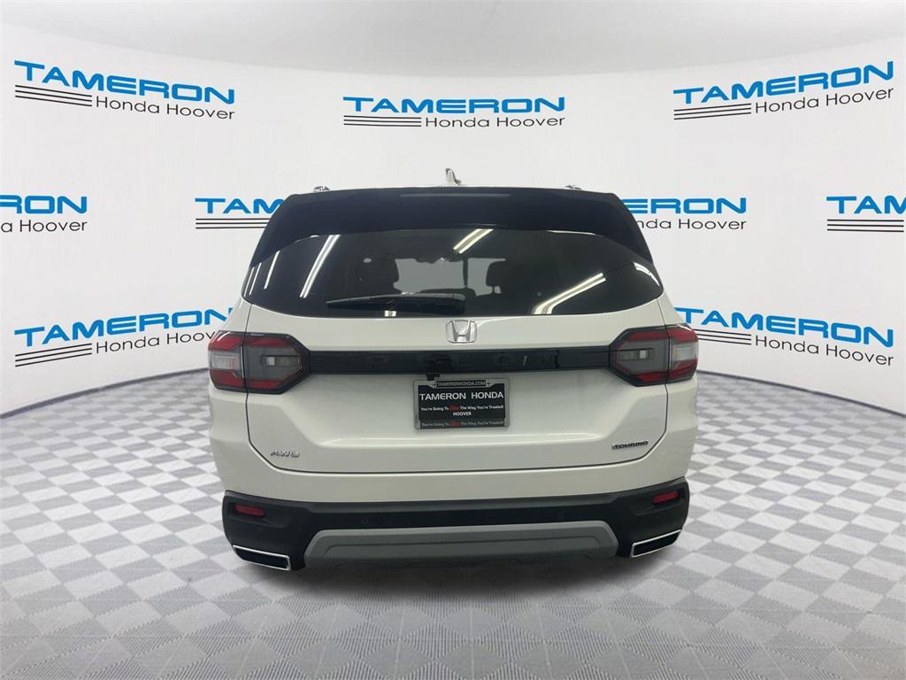 new 2025 Honda Pilot car, priced at $54,480