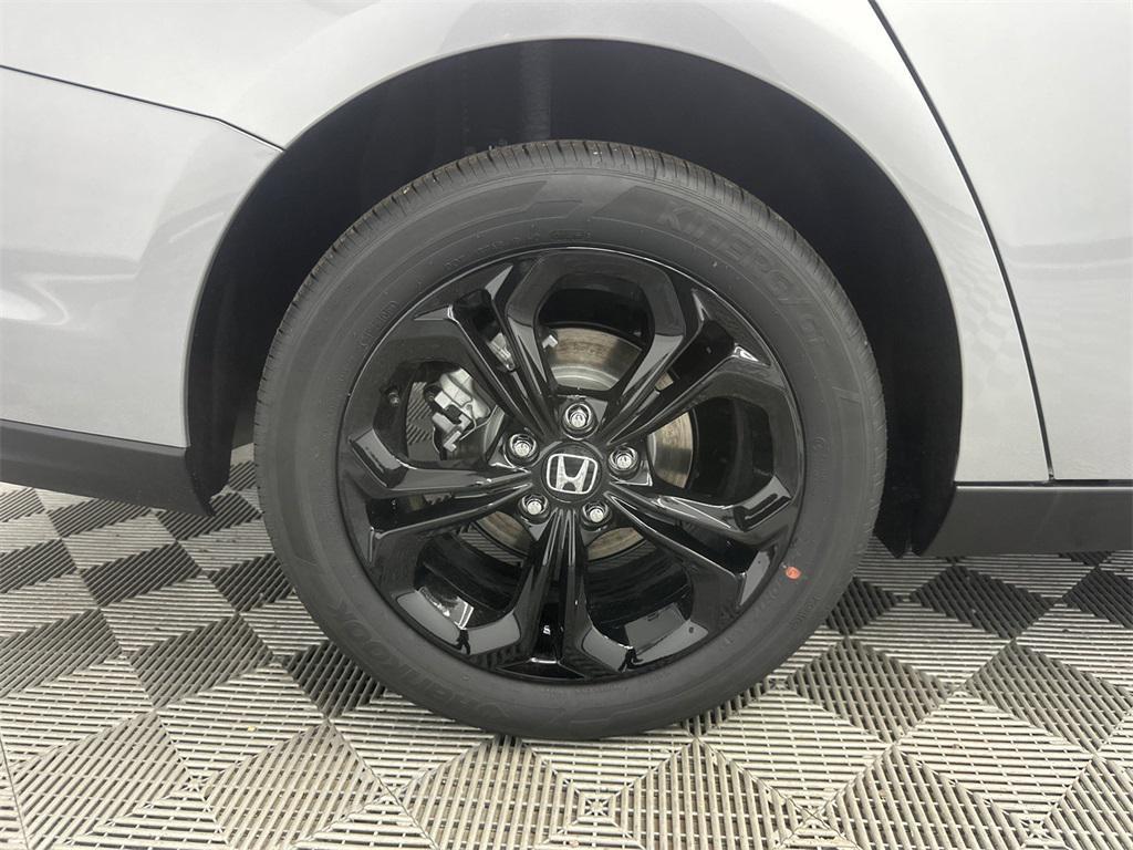 new 2025 Honda Accord car, priced at $31,755