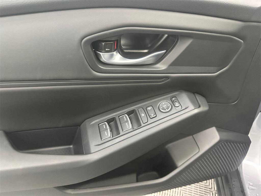 new 2025 Honda Accord car, priced at $31,755