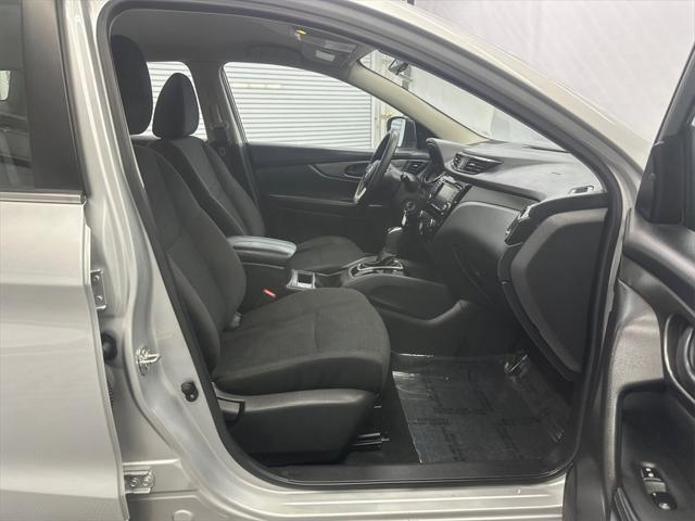 used 2019 Nissan Rogue Sport car, priced at $13,499