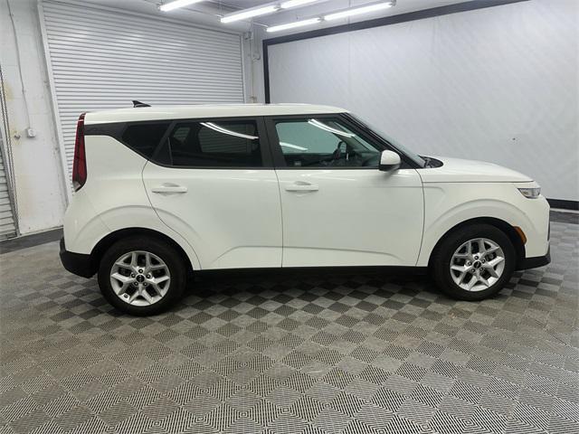 used 2022 Kia Soul car, priced at $14,999