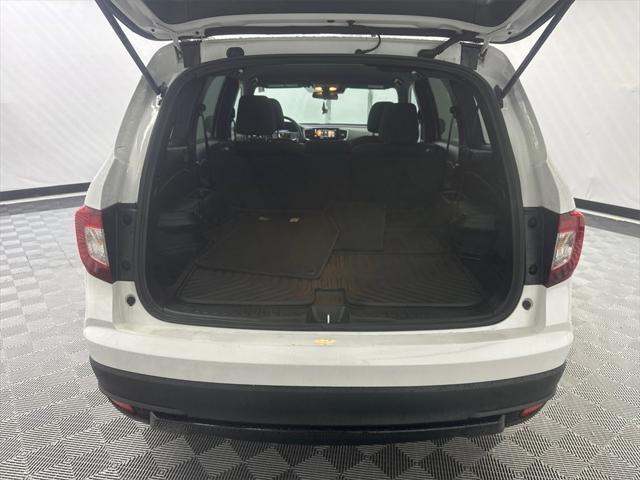 used 2022 Honda Pilot car, priced at $32,022