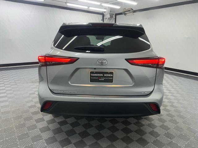 used 2023 Toyota Highlander car, priced at $35,704