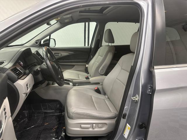 used 2020 Honda Pilot car, priced at $26,995