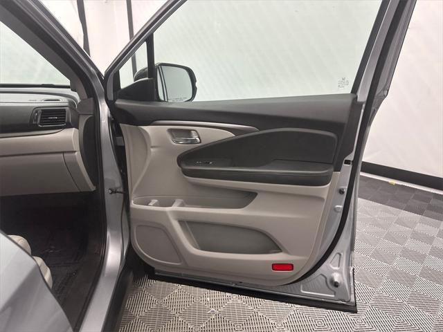 used 2020 Honda Pilot car, priced at $26,995