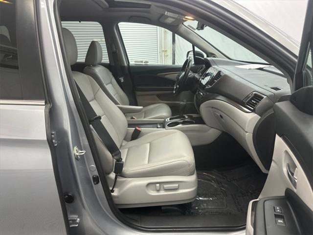 used 2020 Honda Pilot car, priced at $26,995