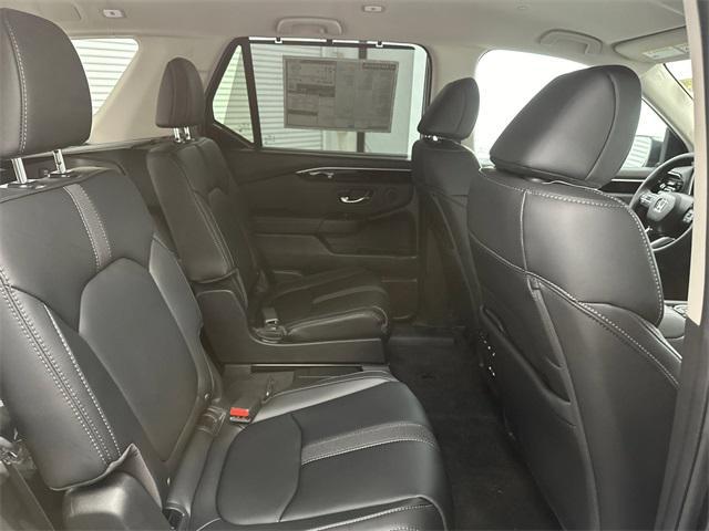 new 2025 Honda Pilot car, priced at $47,050