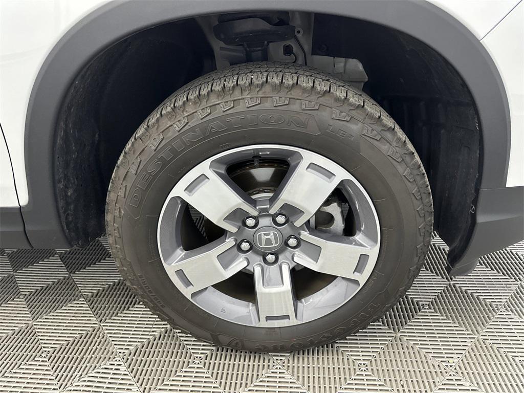 used 2024 Honda Ridgeline car, priced at $36,999