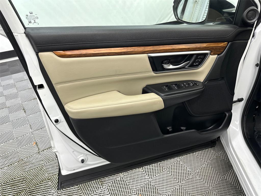 used 2021 Honda CR-V car, priced at $25,492