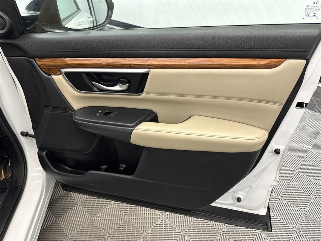 used 2021 Honda CR-V car, priced at $25,492
