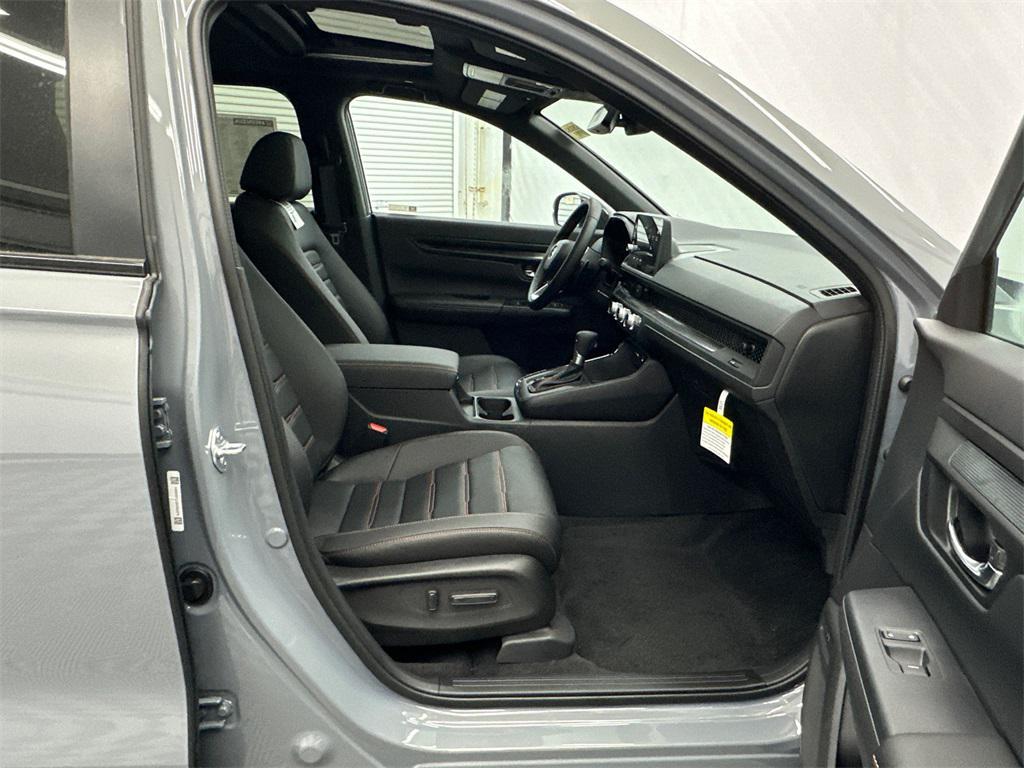 new 2026 Honda CR-V Hybrid car, priced at $40,630