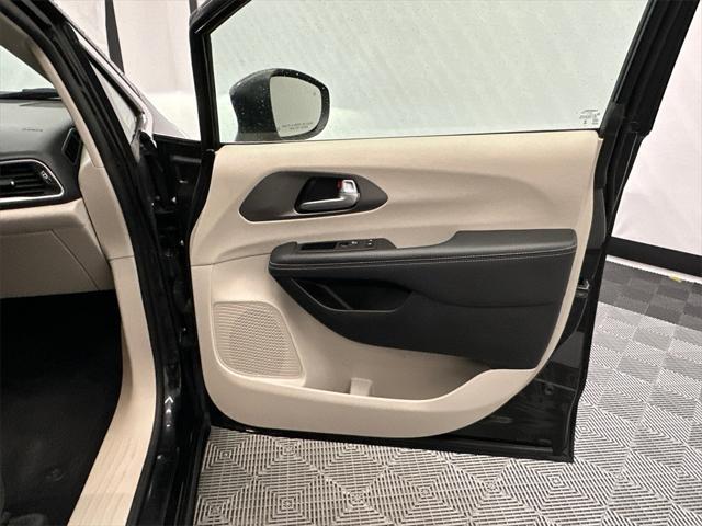 used 2023 Chrysler Pacifica car, priced at $22,928