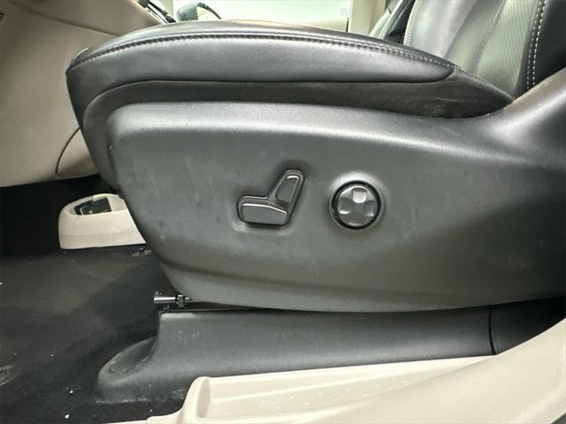 used 2023 Chrysler Pacifica car, priced at $22,928