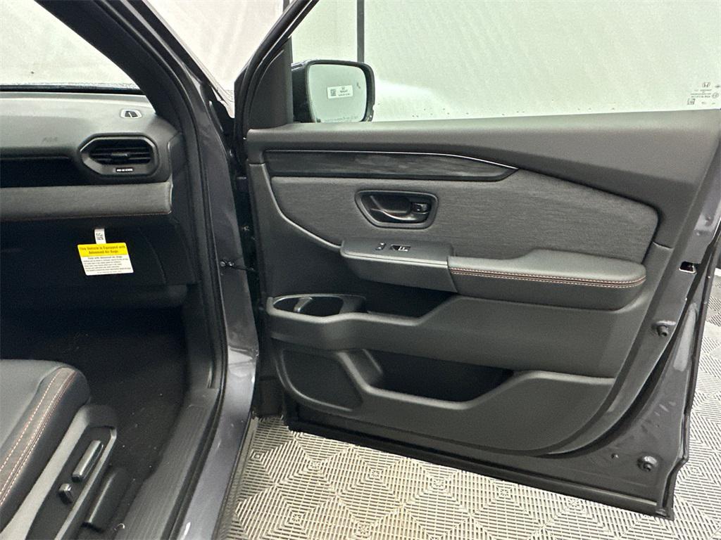 new 2026 Honda Passport car, priced at $49,900