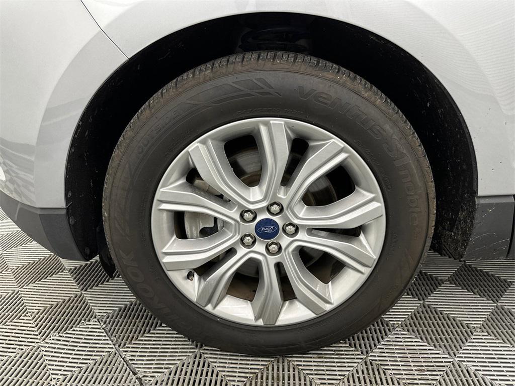 used 2022 Ford Edge car, priced at $20,572