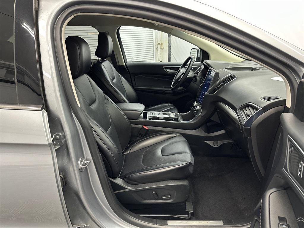 used 2022 Ford Edge car, priced at $20,572