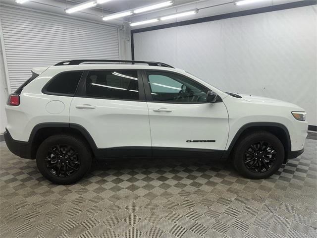 used 2023 Jeep Cherokee car, priced at $22,469