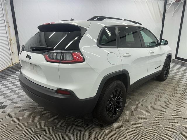 used 2023 Jeep Cherokee car, priced at $22,469