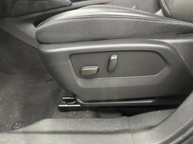 used 2023 Buick Envision car, priced at $23,567