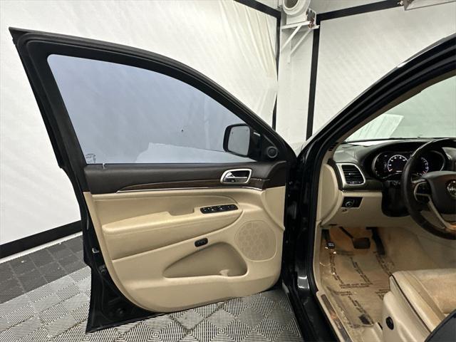 used 2014 Jeep Grand Cherokee car, priced at $9,588