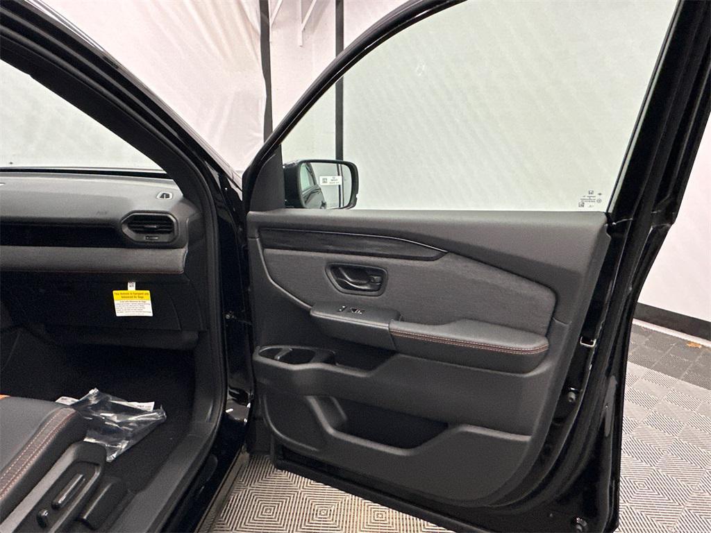 new 2026 Honda Passport car, priced at $49,945