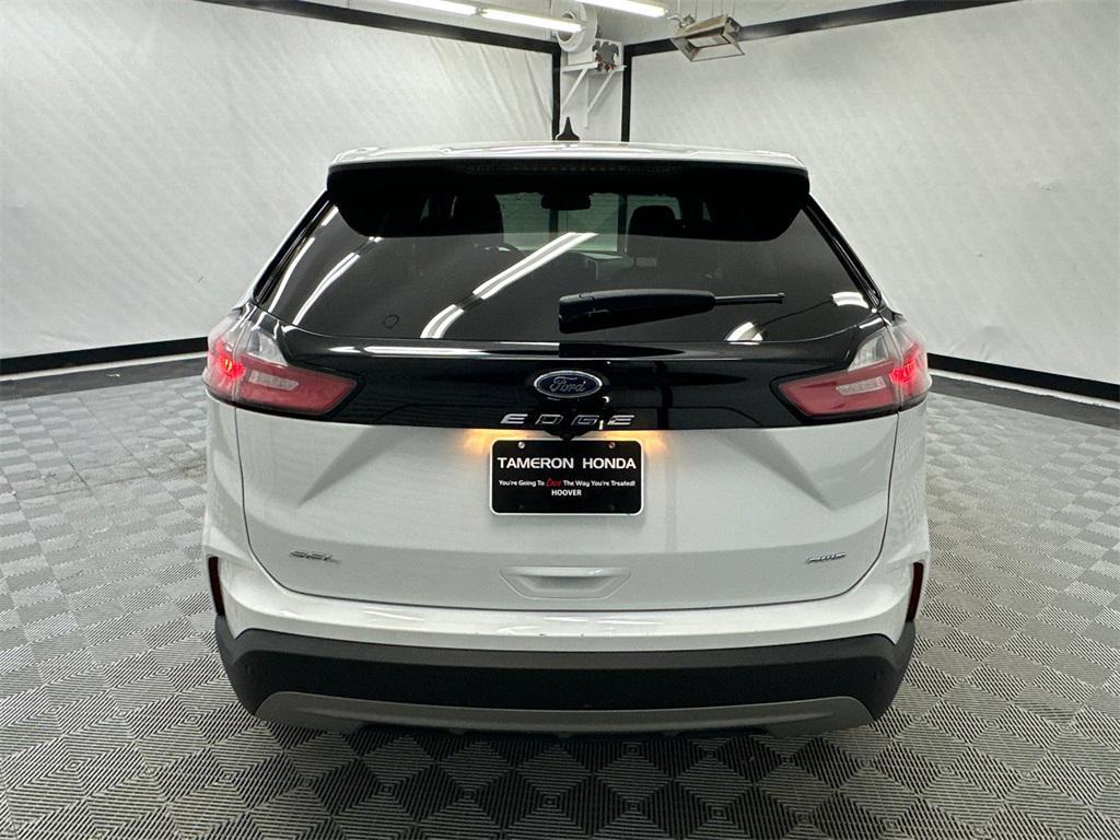 used 2024 Ford Edge car, priced at $18,999