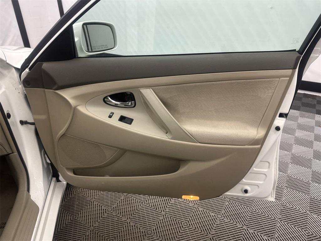 used 2007 Toyota Camry car, priced at $7,495