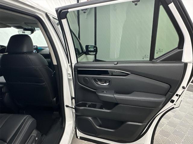 new 2025 Honda Pilot car, priced at $47,505