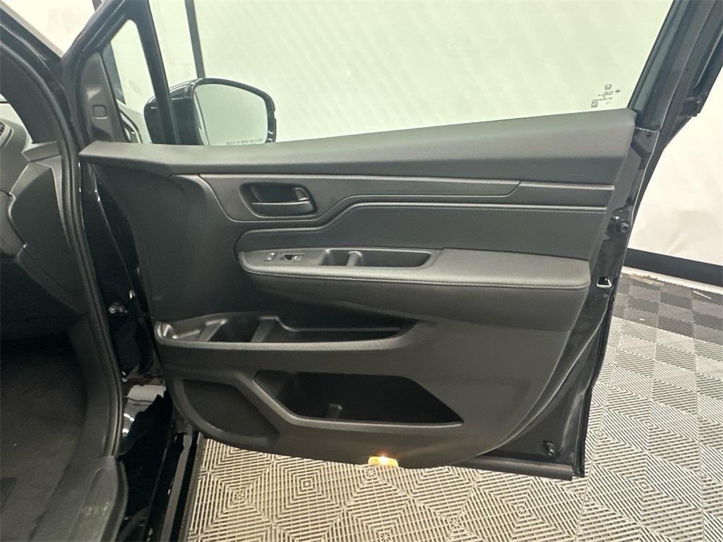 new 2026 Honda Odyssey car, priced at $45,390