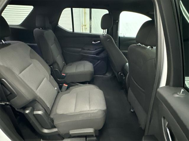 used 2023 Chevrolet Traverse car, priced at $25,499
