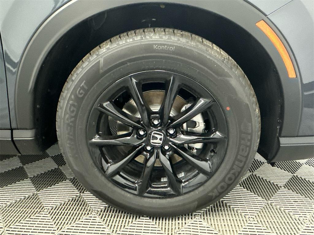 new 2026 Honda CR-V Hybrid car, priced at $40,175