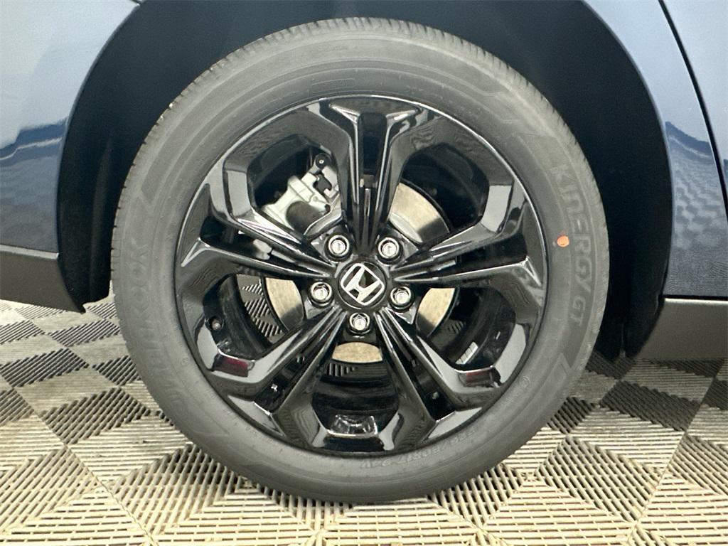 new 2025 Honda Accord car, priced at $31,755
