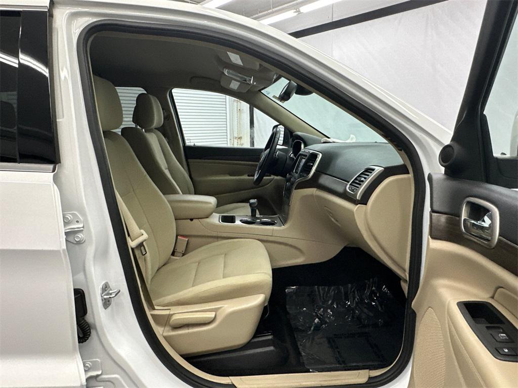 used 2014 Jeep Grand Cherokee car, priced at $9,435