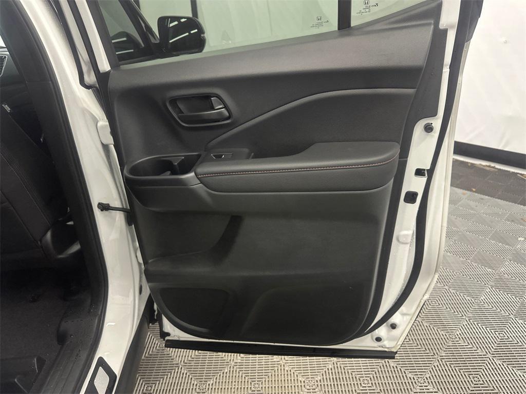 used 2025 Honda Ridgeline car, priced at $34,995