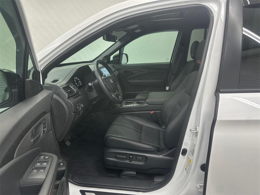 used 2025 Honda Ridgeline car, priced at $34,995