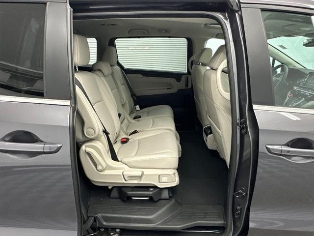 used 2025 Honda Odyssey car, priced at $40,879