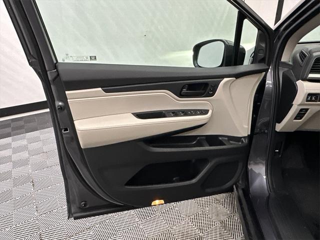 used 2025 Honda Odyssey car, priced at $40,879