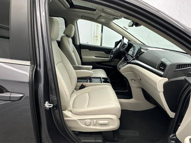 used 2025 Honda Odyssey car, priced at $40,879