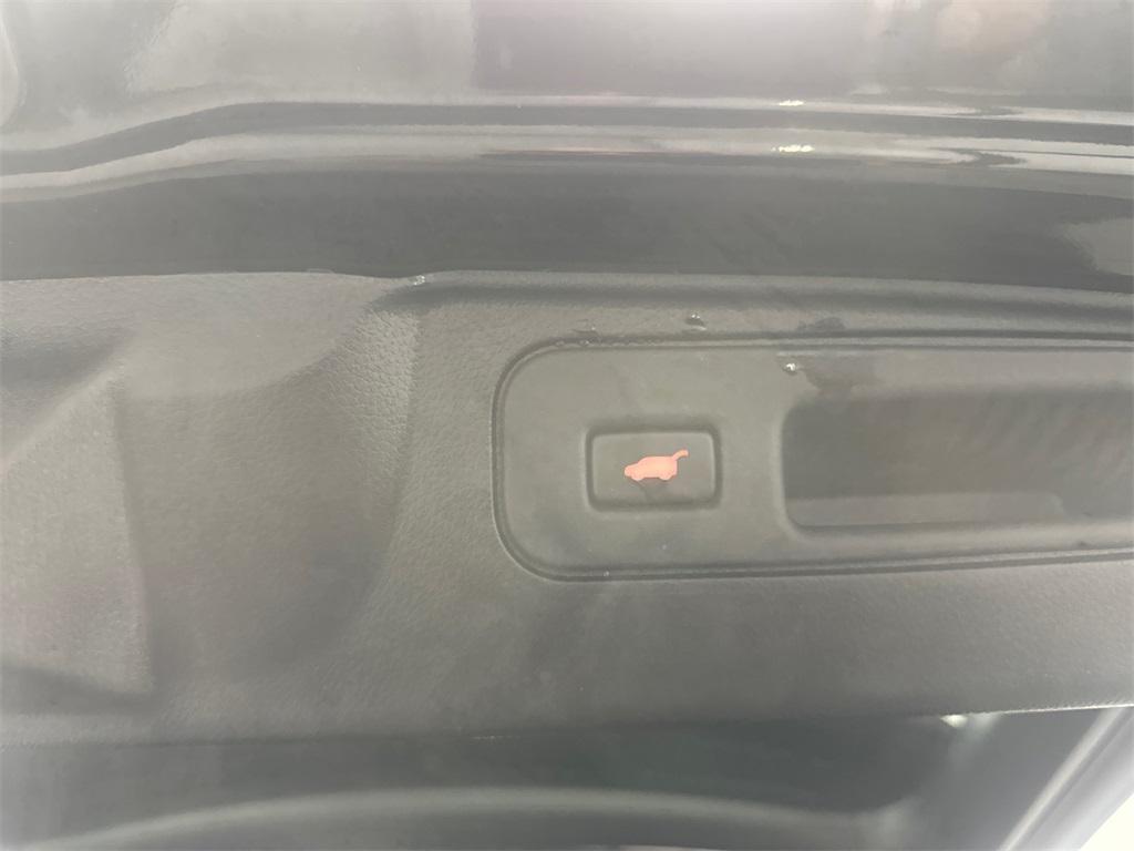 used 2022 Honda Passport car, priced at $27,640