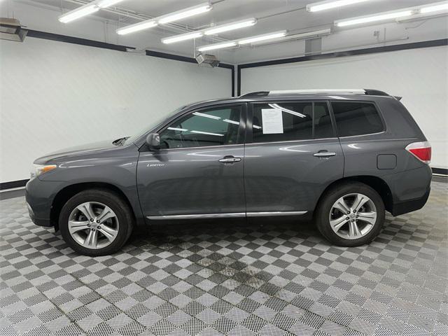 used 2011 Toyota Highlander car, priced at $9,995