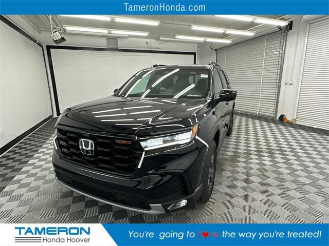 new 2025 Honda Pilot car, priced at $50,850