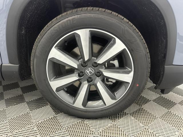 new 2025 Honda Pilot car, priced at $54,985