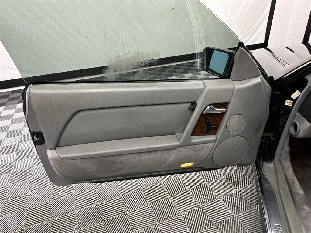 used 1992 Mercedes-Benz 500SL car, priced at $7,995