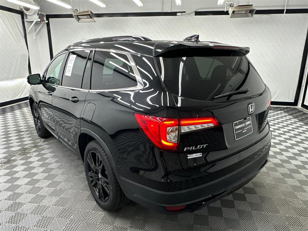 used 2022 Honda Pilot car, priced at $27,999