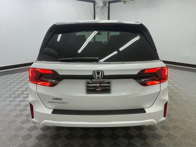 new 2025 Honda Odyssey car, priced at $44,125