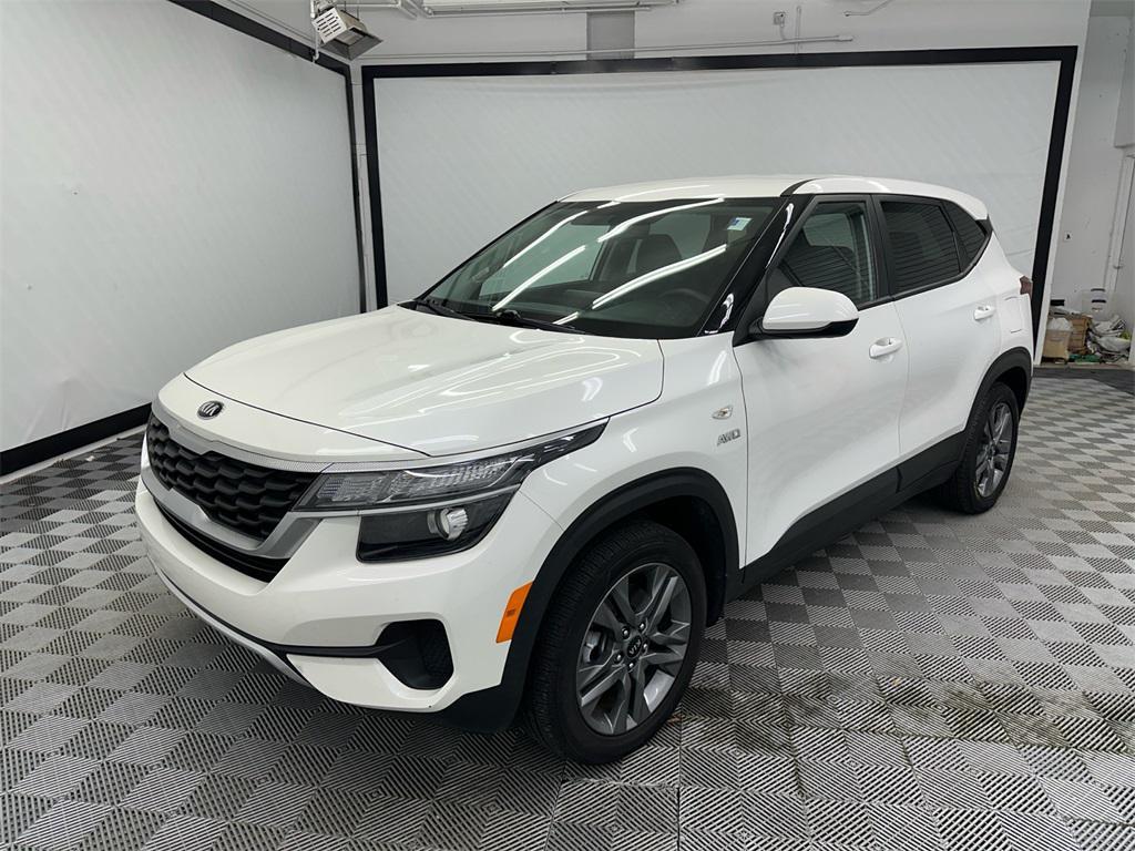 used 2021 Kia Seltos car, priced at $19,498