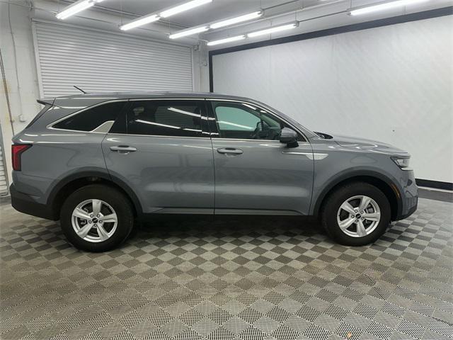 used 2023 Kia Sorento car, priced at $18,801