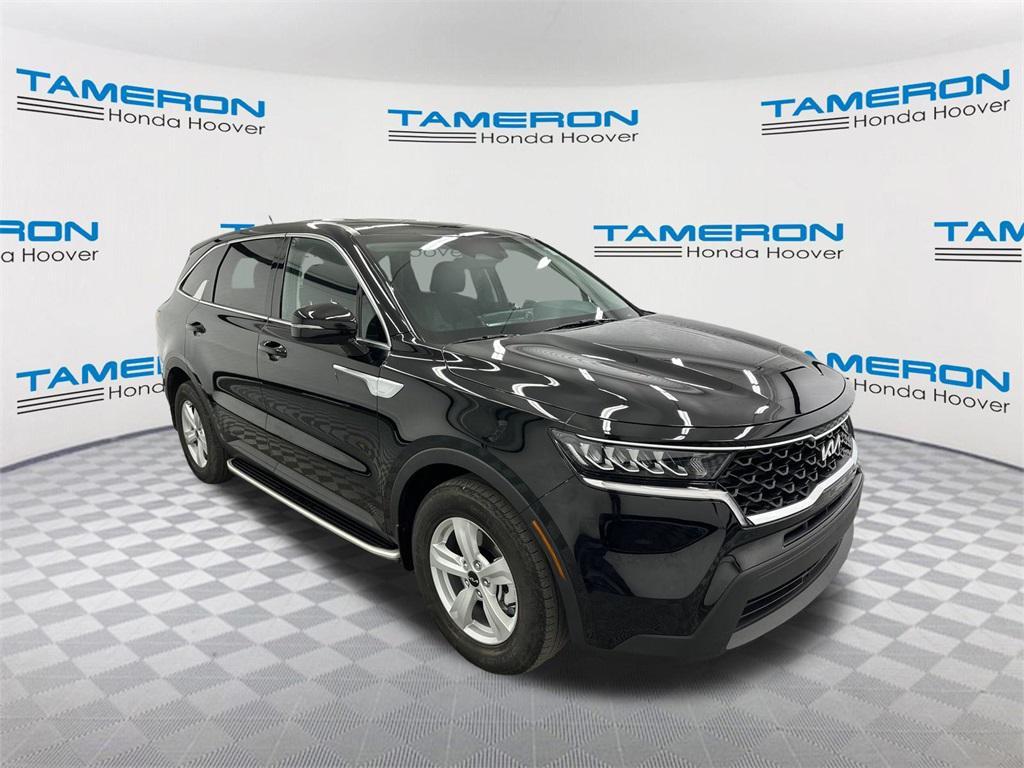 used 2023 Kia Sorento car, priced at $22,691