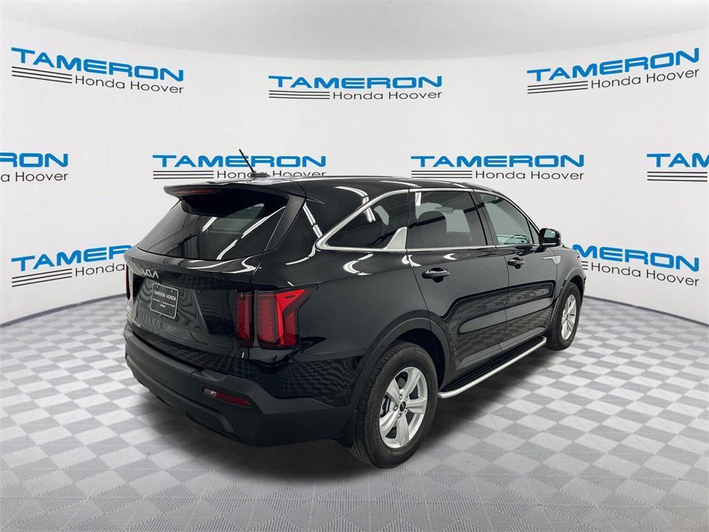 used 2023 Kia Sorento car, priced at $22,691